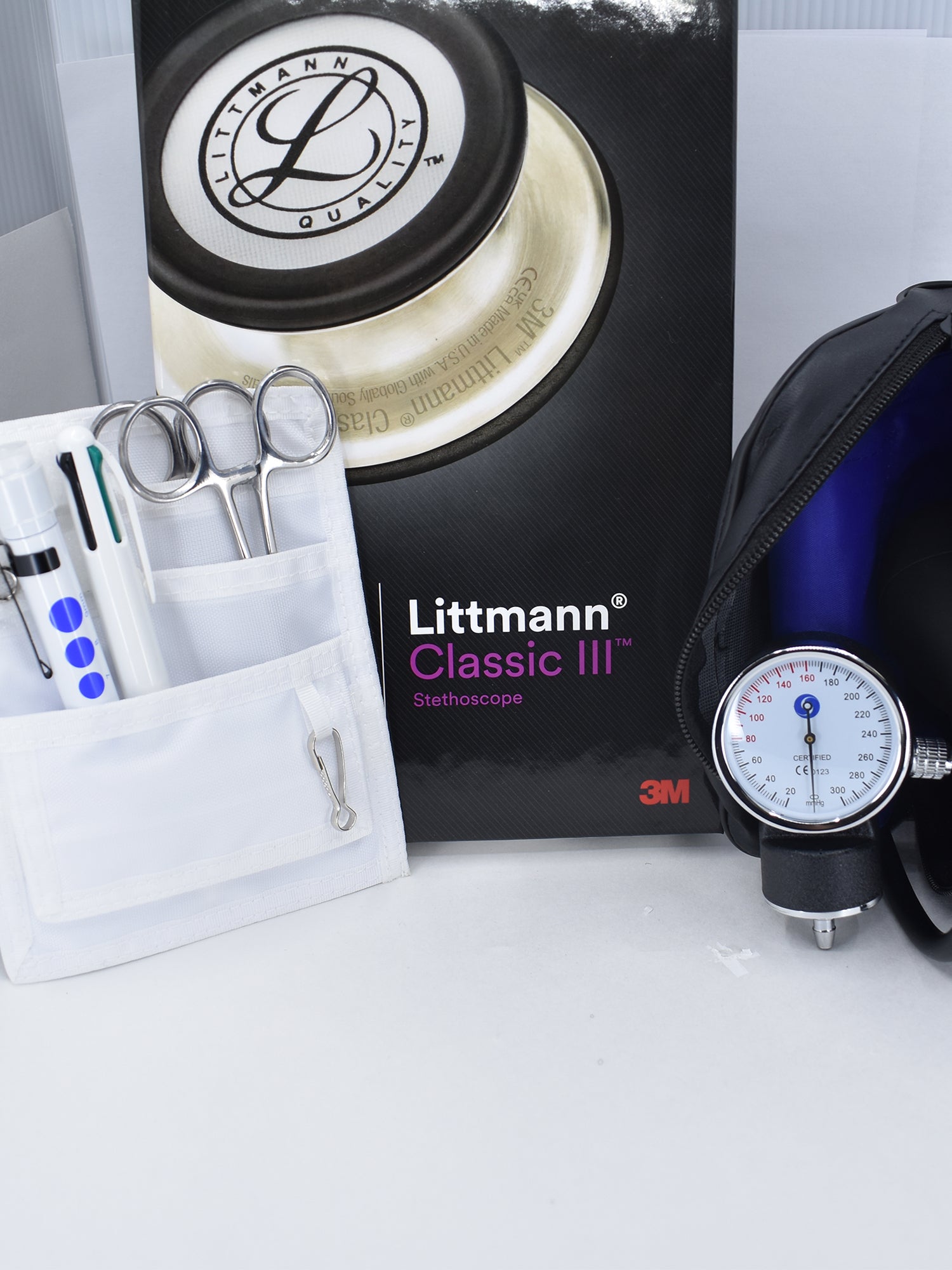 Essential Medical and Nursing Student Training Kit V1 – DR Instruments
