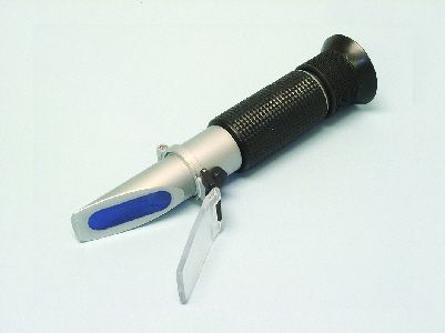 Shop Refractometer With Atc - DR Instruments