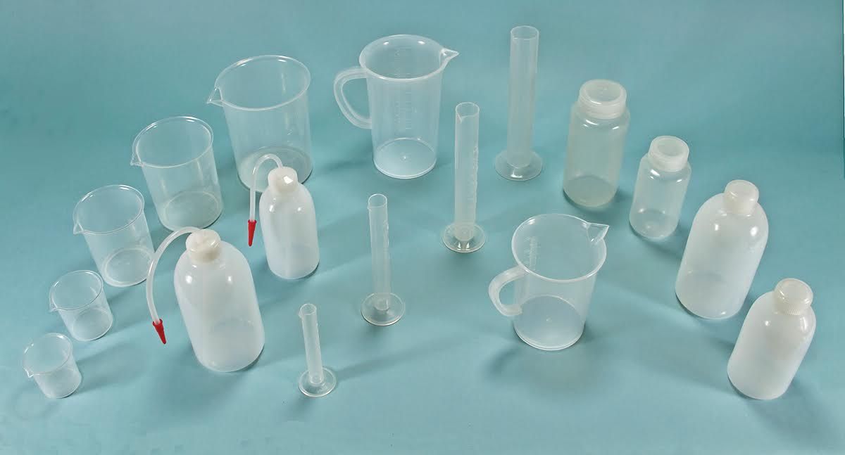 Plastic Lab Vert Plastic Labware Starter Kit - 17 Pieces - Laboratory Equipment – DR ...